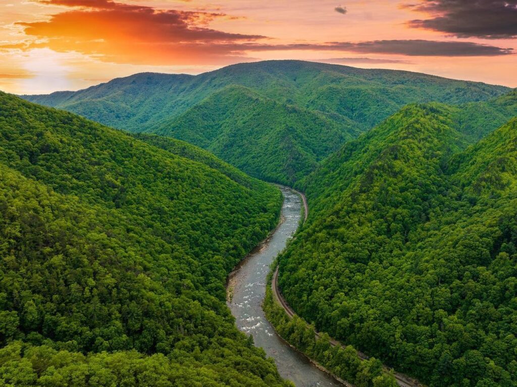 Nolichucky River gorge